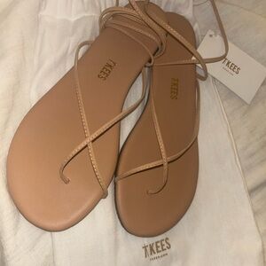 TKEES Women's ROE Nude Sandals